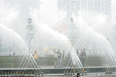 大连七彩柱广场天气 大连七彩柱广场天气
